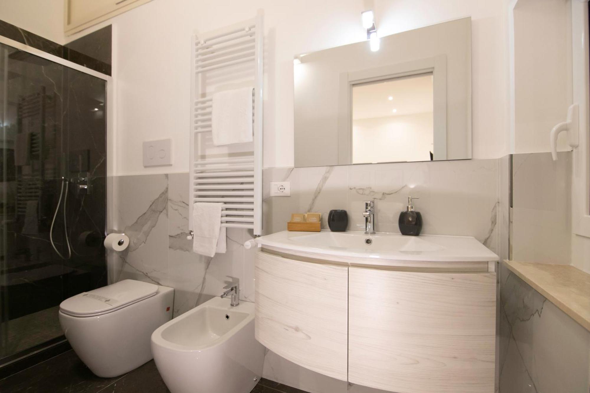 Villareale47 Luxury Suites & Rooms Palermo Kültér fotó